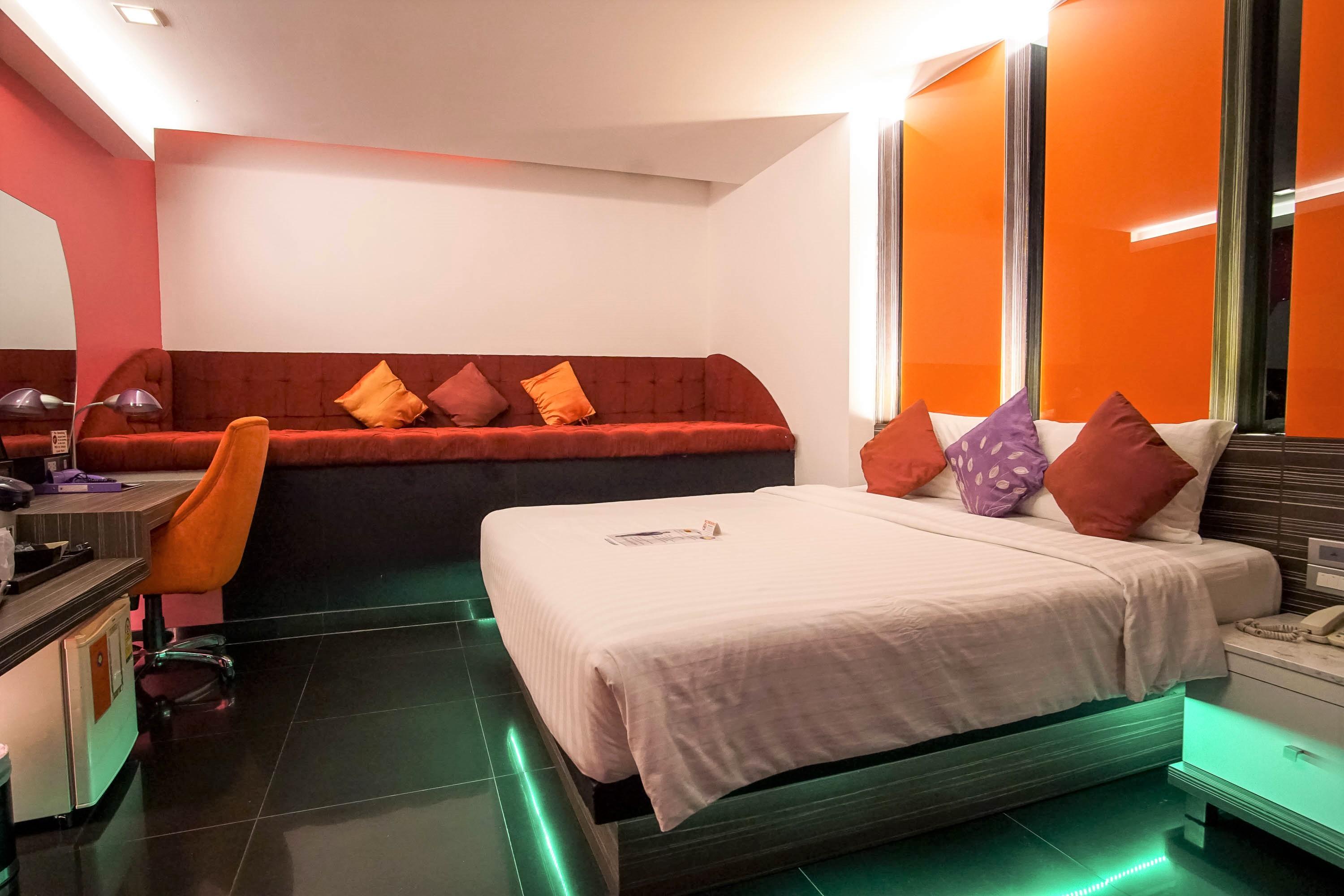 Heaven@4 Hotel