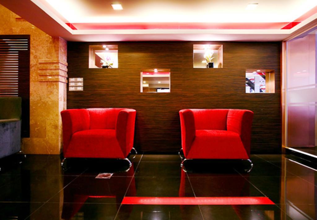 Heaven@4 3*